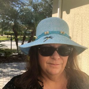 Meet your Posher, Patricia